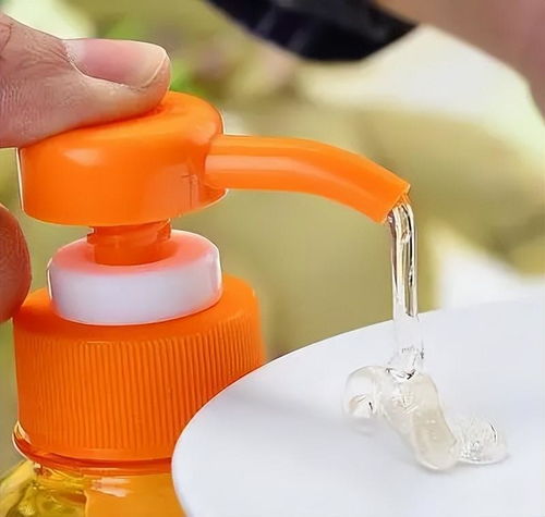 央視曾曝光 國(guó)家嚴(yán)禁的4種家居日用品，有的會(huì)致癌，趕快扔掉